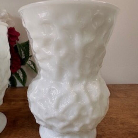 E.O. Brody Milk Glass Vases Vintage White Textured Pedestal Planters Retro Mid-C - Picture 6 of 7